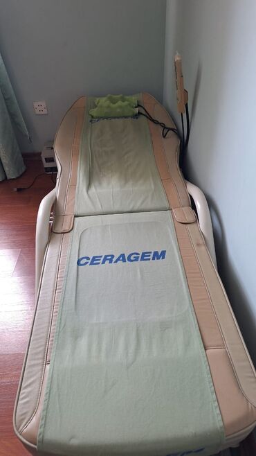 Qonaq otağı dəstləri: Masaj yataqi. pultla iwleyir. Baha alinib. Qiymet 1100 azn. Unvan