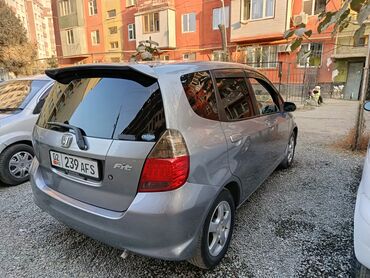 Honda: Honda Fit: 2003 г., 1.5 л, Вариатор, Бензин, Хэтчбэк — 7