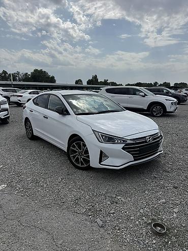 Hyundai Avante: 2019 г., 1.6 л, Автомат, Бензин, Седан