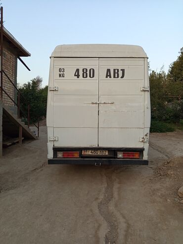 Грузовики: Грузовик, Mercedes-Benz, Стандарт, 5 т, Б/у