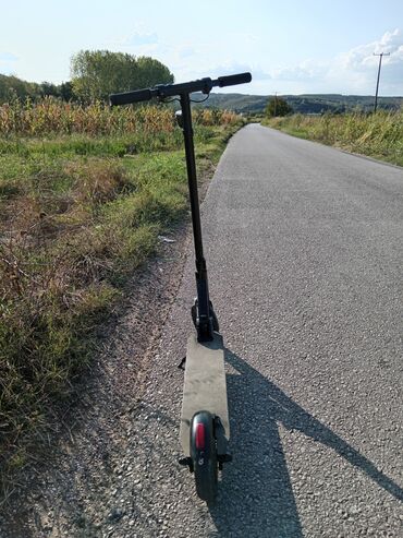 Električni trotineti i skejtbordovi: Na prodaju elektricni trotineti story cena 280e