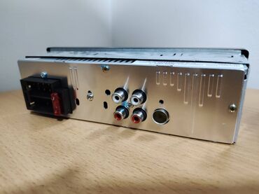 Audio oprema za auto: Radio za kola USB Bluetooth 4x45W Radio za auto USB Bluetooth — 2