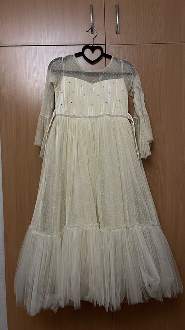 Платья: Вечернее платье, А-силуэт, Длинная модель, С рукавами, XS (EU 34), S (EU 36)