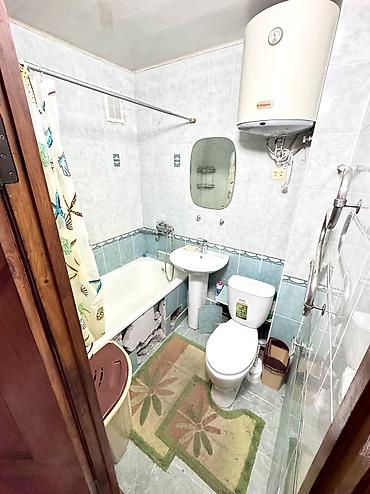 90000: 3 комнаты, 58 м², 8 мкр 104 серия, 4 этаж, Требуется ремонт — 4