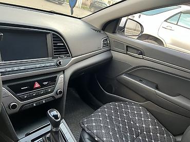 Hyundai: Hyundai Avante: 2018 г., 1.6 л, Автомат, Бензин, Седан — 10