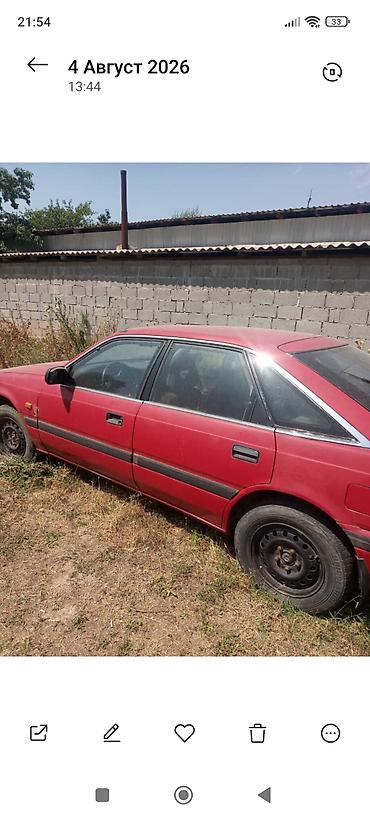 мазда 1989: Mazda 626: 1989 г., 2 л, Механика, Бензин, Лифтбек — 3