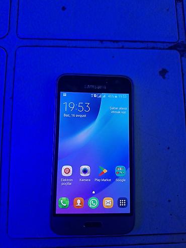iphonr 8: Samsung Galaxy J1 2016, 8 GB, rəng - Qızılı, İki sim kartlı, Sensor — 1