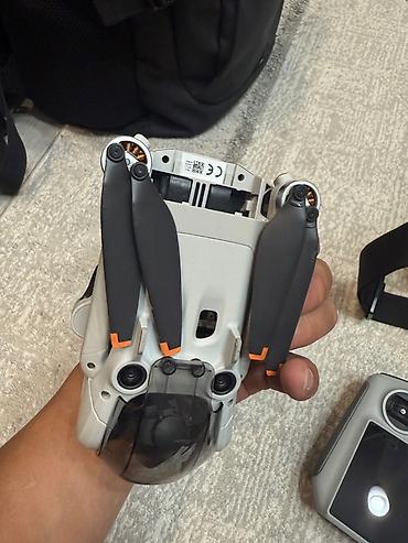 gns: Квадрокоптер DJI с пультом DJI RC (встроенный экран) Комплект: - Дрон — 2