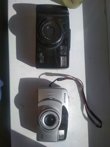 старые фотоапараты: Продаю старые фотоаппараты или обмен цена 5000 сом за каждый