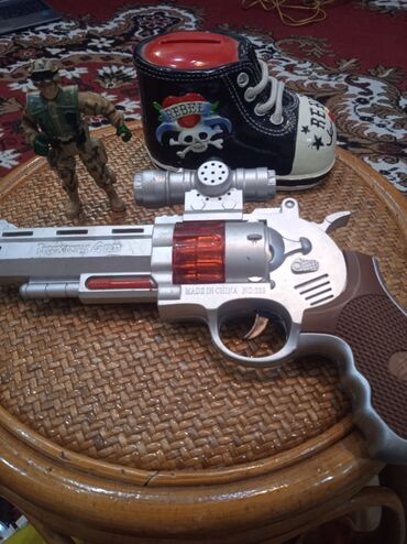 Игрушки: Набор детских игрушек, разнотипный микс. Состав: - Машинки и — 10