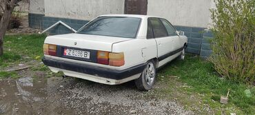 ауди 100 с: Audi 100: 1987 г., 2.2 л, Механика, Бензин, Седан