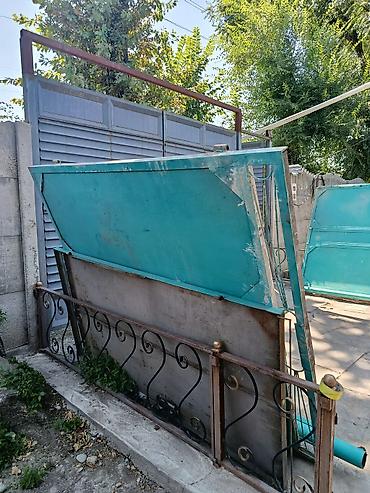 Распашные/откатные металлические ворота с калиткой (комплект) толстые at lalafo.kg Распашные/откатные металлические ворота с калиткой (комплект) толстые
