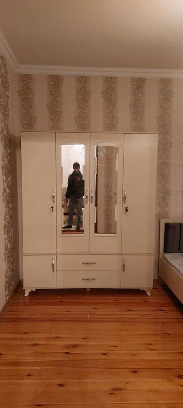 Dolablar: Yeni, Açılan, 3 qapılı Düz dolab, Qarderob, paltar dolabı, Azərbaycan — 25