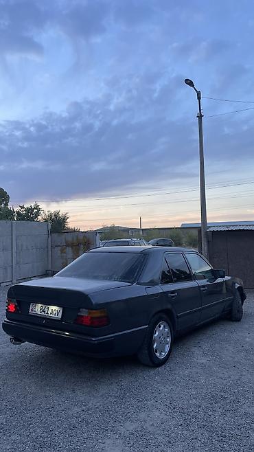 чехол 124: Mercedes-Benz W124: 1988 г., 2.6 л, Автомат, Бензин, Седан — 5