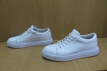 bata baletanke: PAZARI muske patike br 44 samo probane, potpuno nove, materijal cista — 4