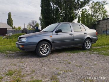 венто алмашам: Volkswagen Vento: 1993 г., 1.8 л, Механика, Бензин, Седан