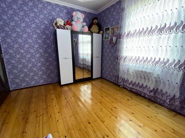 Həyət evləri və villaların satışı: Binəqədi qəs. 4 otaqlı, 110 kv. m, Yeni təmirli -da lalafo.az — 16 Həyət evləri və villaların satışı: Binəqədi qəs. 4 otaqlı, 110 kv. m, Yeni təmirli — 16