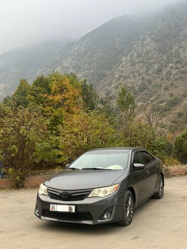 как можно купить машину в рассрочку: Toyota Camry: 2011 г., 2.5 л, Автомат, Бензин, Седан