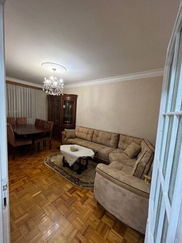 Köhnə tikili: Bakı, 3 otaqlı, Köhnə tikili, m. İnşaatçılar, 80 kv. m — 3