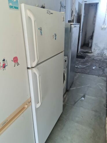 Soyuducular: İşlənmiş 2 qapılı LG Soyuducu Satılır, rəng - Ağ