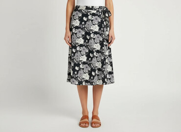 satynowe spódnice czarne: Spódnica damska, rozmiar S w lalafo.pl satynowe spódnice czarne: Spódnica damska, rozmiar S