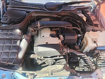 bmw m3 e92: Mercedes-Benz C-Class: 1.8 l | 1997 il Sedan — 10
