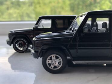 Avtomobil modelləri: Mercedes, 2025 il, 1:43, Dəmir, Rayonlara çatdırılma, Ödənişli çatdırılma — 4