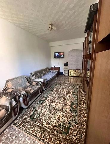 коридорного: 1 комната, 35 м², 5 мкр Индивидуалка, 2 этаж, Свежий ремонт — 3