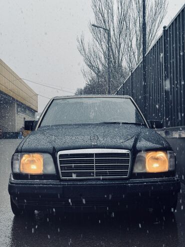 мерседес е 213: Mercedes-Benz E-Class: 1993 г., 2.8 л, Автомат, Бензин, Седан
