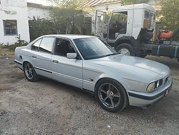 sur ron: BMW 5 series: 1992 г., 2.5 л, Механика, Бензин, Седан — 3