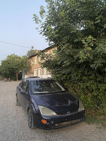 Ford: Ford Focus: 2000 г., 1.8 л, Механика, Дизель, Седан — 2