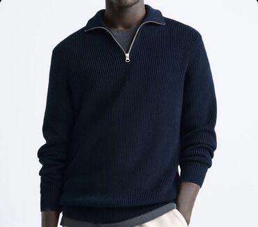 офисная одежда: Продаю МУЖСКОЙ свитер Zara заказывал с Америки, заказал размер M