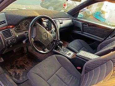 bakida traktor işi: Mercedes-Benz 230: 2.3 l | 1997 il Sedan — 9