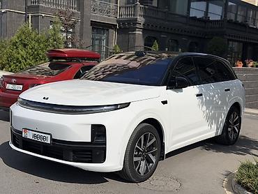 lixi: Lixiang L7: 2023 г., 1.5 л, Вариатор, Гибрид, Внедорожник — 2