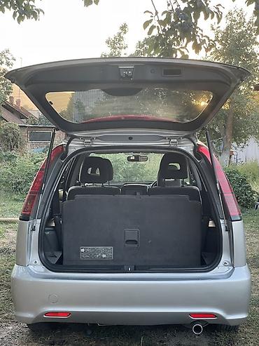 хонда истеп 1: Honda Stream: 2003 г., 2 л, Автомат, Бензин, Вэн/Минивэн — 4