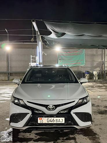 Продажа авто: Toyota Camry: 2021 г., 2.5 л, Автомат, Бензин, Седан — 2