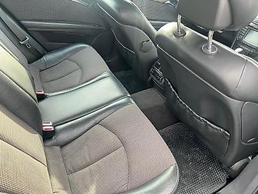 Mercedes-Benz: Mercedes-Benz E-Class: 2003 г., 3.2 л, Автомат, Бензин, Седан at lalafo.kg — 6 Mercedes-Benz: Mercedes-Benz E-Class: 2003 г., 3.2 л, Автомат, Бензин, Седан — 6