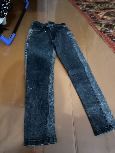женские белые джинсы стрейч: Джинсы и брюки, цвет - Серый, Новый