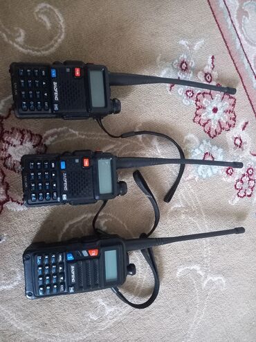 рация для фуры: Комплект из трех портативных радиостанций Baofeng UV-5R. Эти