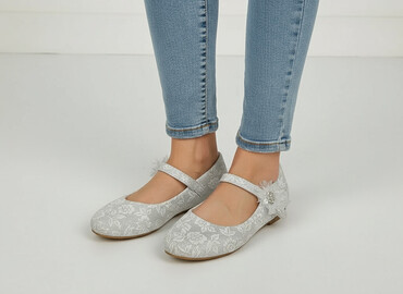 czerwone sandaly ccc: Ballerinas for women, size 35
