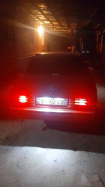 Mercedes-Benz: Mercedes-Benz 190: 2 l | 1993 il — 8