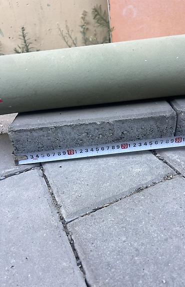 qlobus bar: Beton səki daşları (pavers) – boz rəng - Ölçü: təqribən 20 x 10 sm — 3