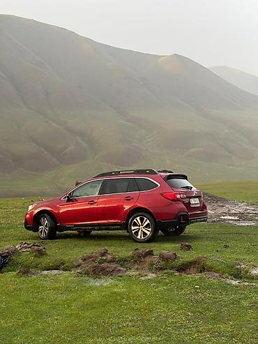 Subaru: Subaru Outback: 2018 г., Вариатор, Универсал — 1