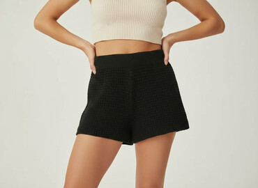 czarna koszula i krótkie spodenki: Boohoo, Shorts for women, size S