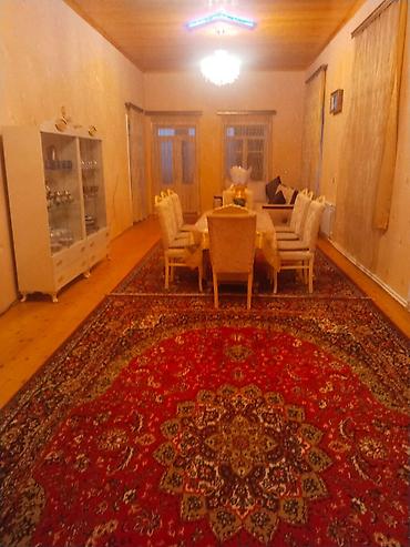 Həyət evləri və villaların satışı: 2 mərtəbəli geniş həyət evi BİLGƏH qəsəbəsində 12 sot torpağ sahəsində — 18