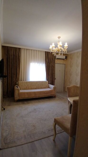 Həyət evləri və villaların satışı: Əhmədli 2 otaqlı, 50 kv. m, Kredit yoxdur, Yeni təmirli — 1