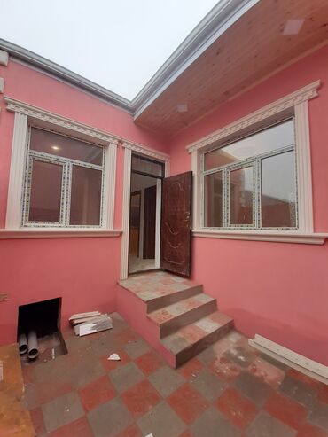 Продажа домов: Поселок Бинагади 2 комнаты, 70 м², Свежий ремонт