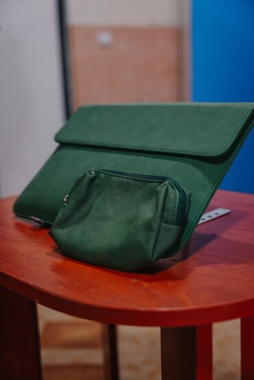 Ноутбуки: Ноутбук, Apple, 16 ГБ ОЗУ, Intel Core i7, 13.1 ", Б/у, Для работы, учебы, память SSD — 9