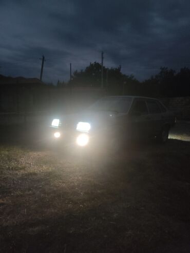 VAZ (LADA): Model: VAZ 21099 (Samara) – sedan Rəng: Boz Yanacaq: Benzin Ötürücü — 13