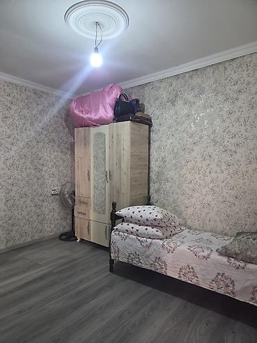 zigda heyet evleri: 2 otaqlı həyət evi - Plan: 2 otaq, mətbəx və sanitar qovşağı (həyətdə — 4